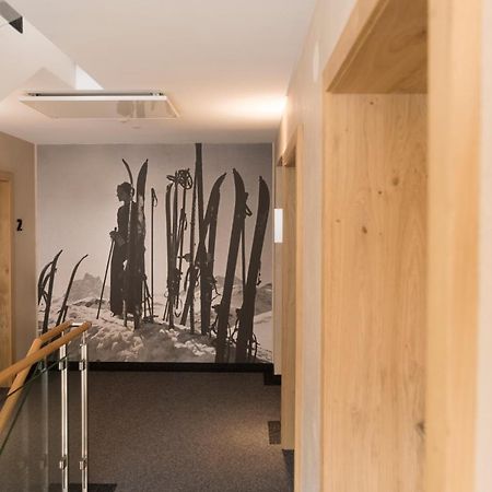 Arula Gmbh Apartamento Sankt Anton am Arlberg Exterior foto