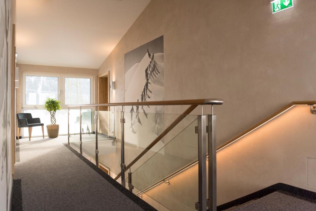Arula Gmbh Apartamento Sankt Anton am Arlberg Exterior foto