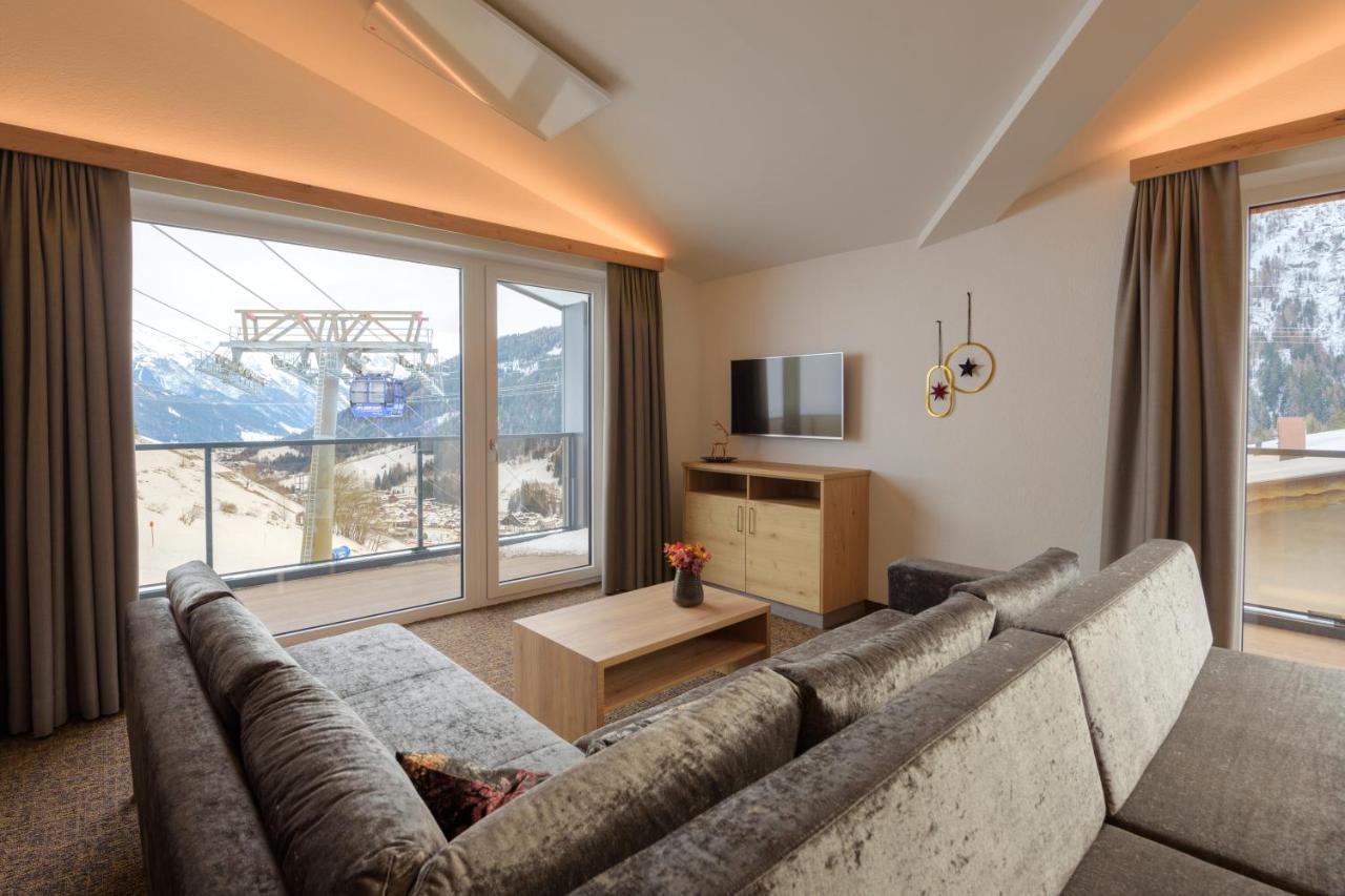 Arula Gmbh Apartamento Sankt Anton am Arlberg Exterior foto